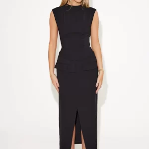 The Midi Skirt